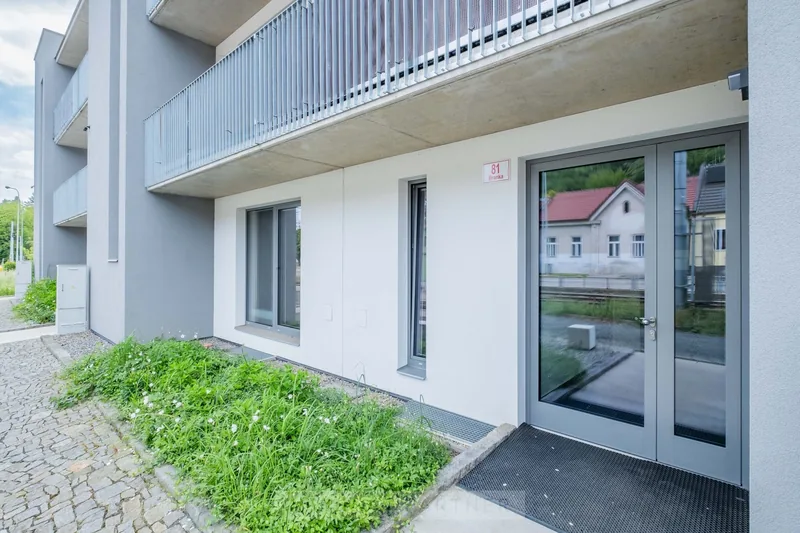Studio 7 Brno-Komín – u zastávky Branka